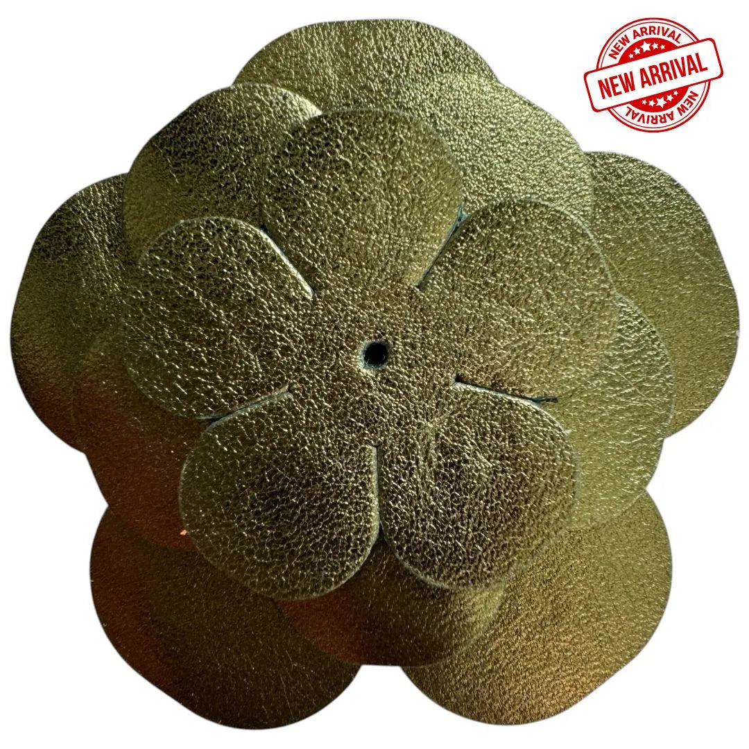 Aelys - Bracelet fleuri en cuir